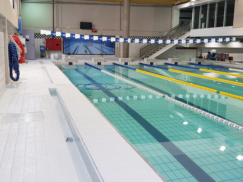 piso antiderrapante piscina (2)