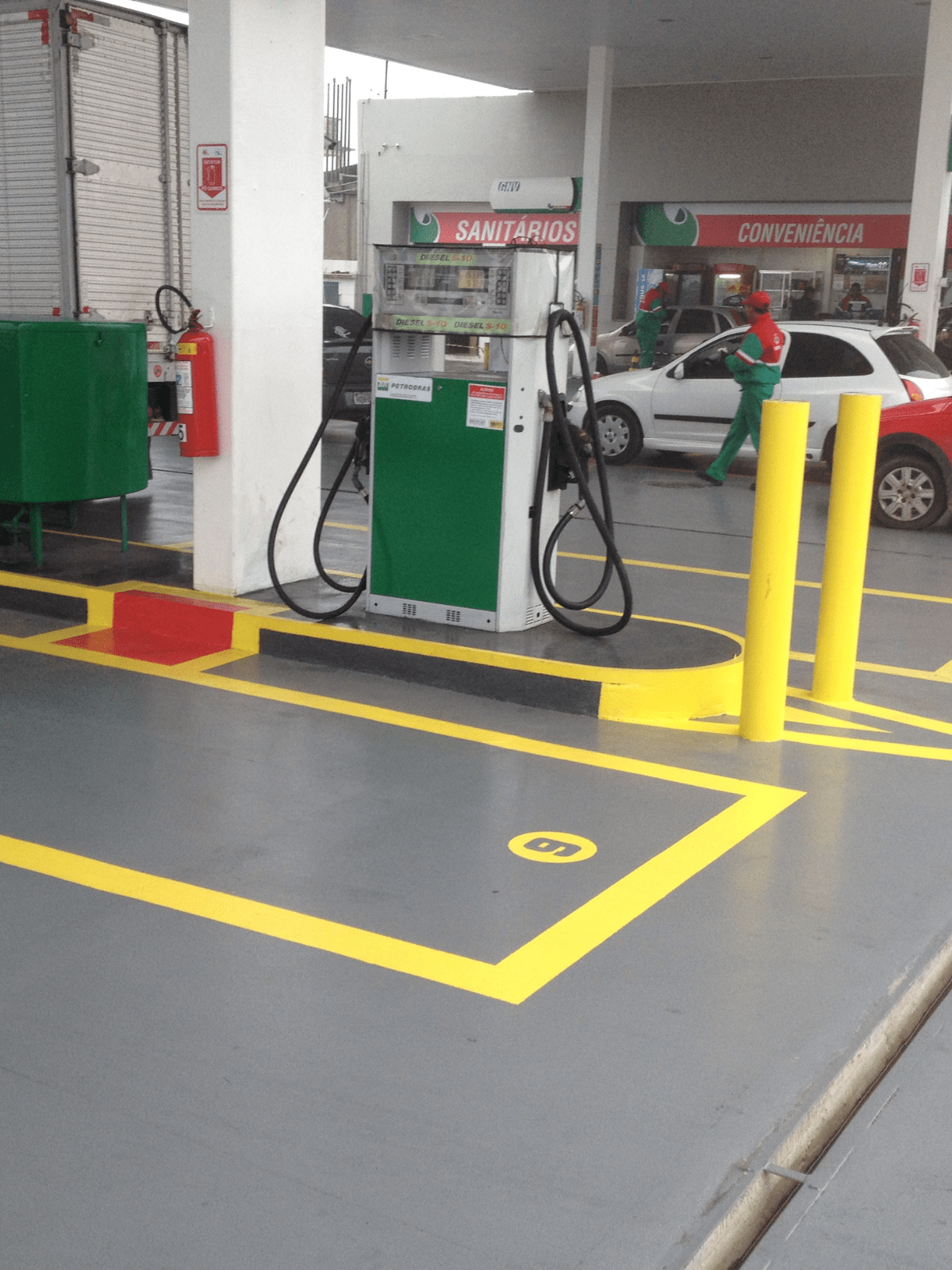 Piso Epóxi posto de gasolina