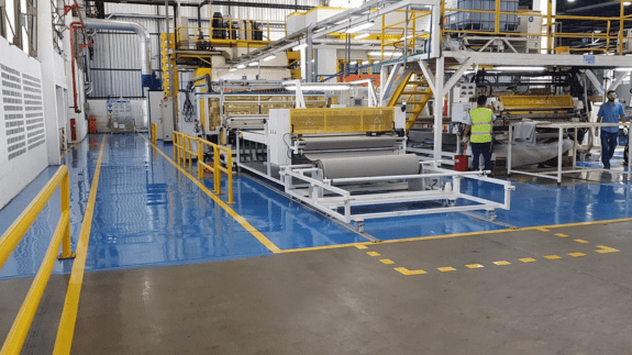 Piso epóxi industrial